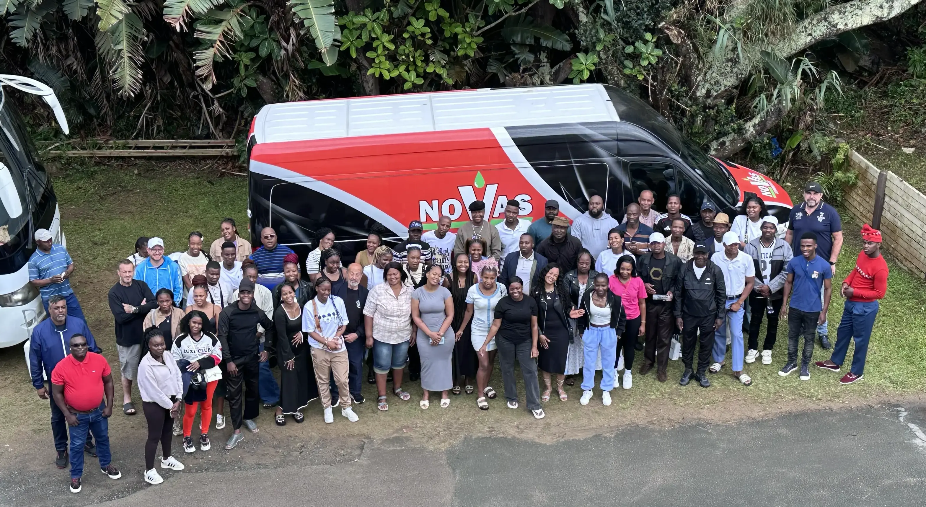 The full Novas team