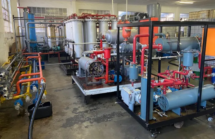 Oil cleaning process